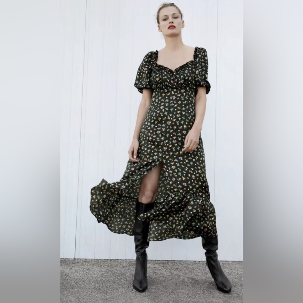 Zara - Black Satin Effect Bright Berry Short Sleeve MIDI Dress Size Small